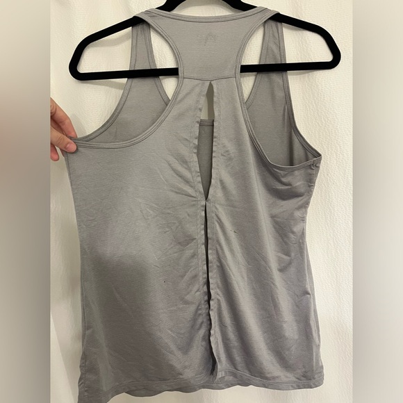 open back workout tank - Picture 2 of 3